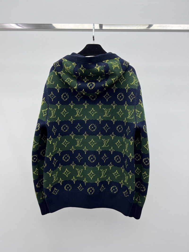 l0vis Vvtt0n outwear